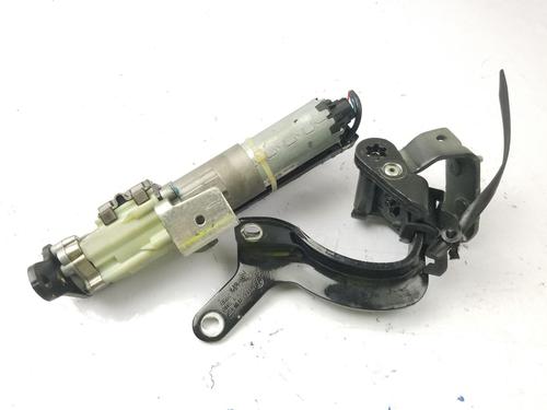 Used Hinge/Door check strap Hinge/Door check strap 39433344 39433344