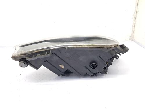Left headlight VAUXHALL CORSA Mk III (D) (S07) 1.4 (L08) | BP32252023C28
