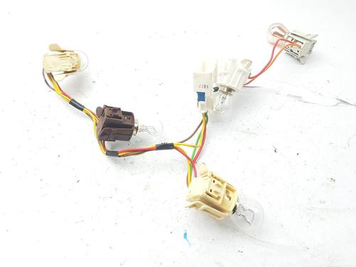 Used Lamp holder Lamp holder PEUGEOT 407 (6D_) 1.6 HDi 110 (6D9HZC, 6D9HYC) (109 hp) 36144199 36144199
