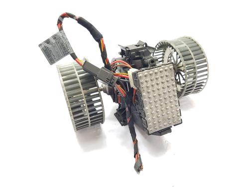 Used Heater blower motor BMW 5 Touring (E61) 520 d (177 hp) 29900466
