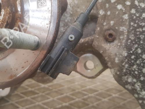 Left front steering knuckle JAGUAR XE (X760) 2.0 AWD | BP36535422M25 - Image 4