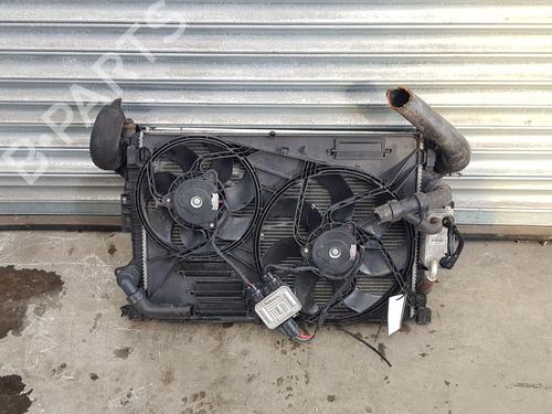 Køler LAND ROVER FREELANDER 2 (L359) 2.2 TD4 4x4 (160 hp) 32331857