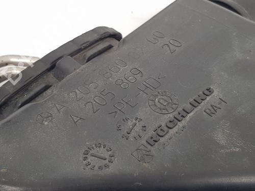 Windscreen washer tank MERCEDES-BENZ C-CLASS (W205) C 250 BlueTEC / d (205.008, 205.006) | BP22674694C113 
