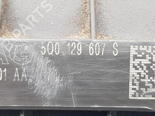 Air filter box SEAT LEON (5F1) 1.6 TDI | BP22655026M87 