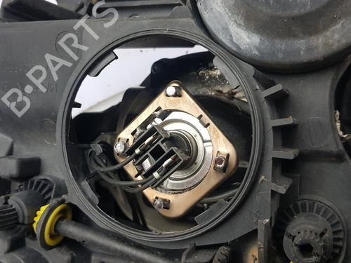 Right headlight VAUXHALL VECTRA Mk II (C) GTS (Z02) 1.8 | BP27392253C29 