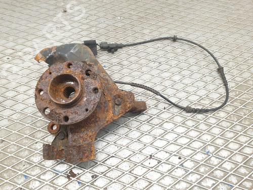 Used Left front steering knuckle VAUXHALL CORSA Mk III (D) (S07) 1.2 i 16V (L08) (86 hp) 24649236