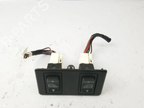 Used Right front window switch Right front window switch JAGUAR XJ Coupe 4.0 (222 hp) 40537854 40537854