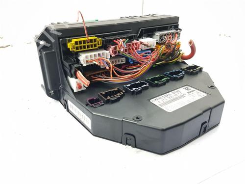Fuse box MERCEDES-BENZ E-CLASS (W212) E 220 CDI / BlueTEC (212.001, 212.002) | BP29839648E1