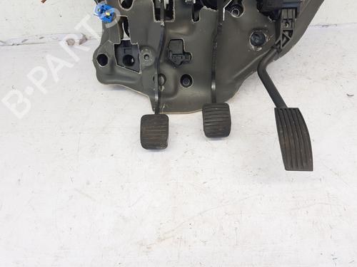 Pedal OPEL CORSA E (X15)  | BP25839826I4 