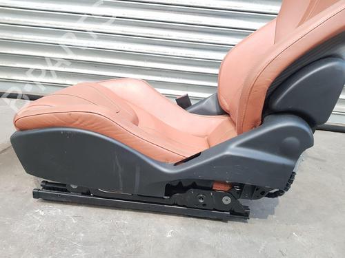 Right front seat MCLAREN 720S 4.0 | BP29957143C16