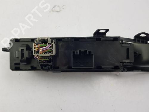 Right front window switch FORD FOCUS III 1.6 Flexifuel | BP22658798I26
