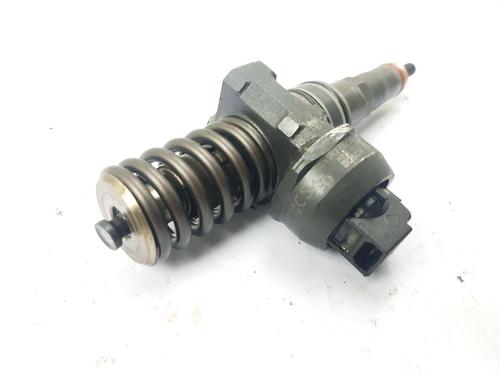 Injector VW TRANSPORTER T5 Van (7HA, 7HH, 7EA, 7EH) 1.9 TDI | BP32251931M100
