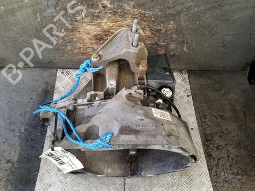 Cambio FORD FIESTA VI (CB1, CCN) 1.6 TDCi (95 hp) 30806053