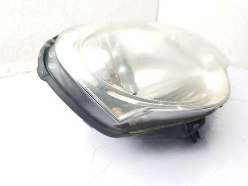 Right headlight VW POLO IV (9N_, 9A_) 1.4 16V | BP32034807C29 