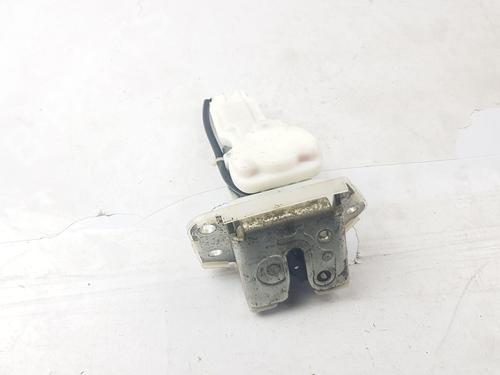 Used Tailgate lock SUZUKI SX4 (EY, GY) 1.6 VVT 4x4 (RW416) (120 hp) 30603444