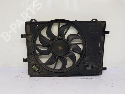 Used Radiator fan Radiator fan 30581017 30581017