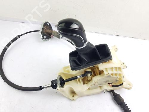 Gear lever HYUNDAI i30 (GD) 1.6 | BP25839664M90