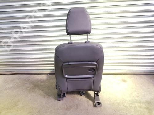 Right front seat FORD KUGA I 2.0 TDCi | BP28684152C16