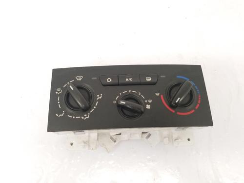 Used Climate control Climate control 39447619 39447619