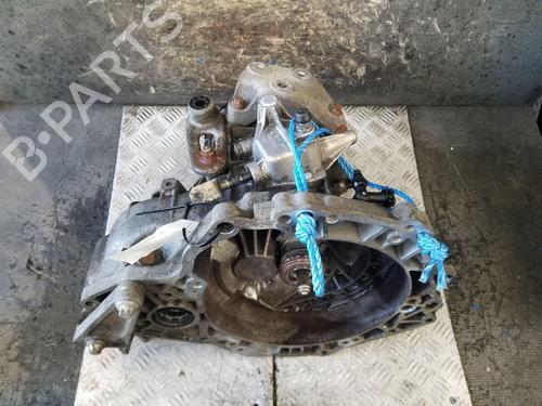 Used Gearbox VAUXHALL CORSA Mk III (D) (S07) 1.3 CDTI (L08) (75 hp) 32483969