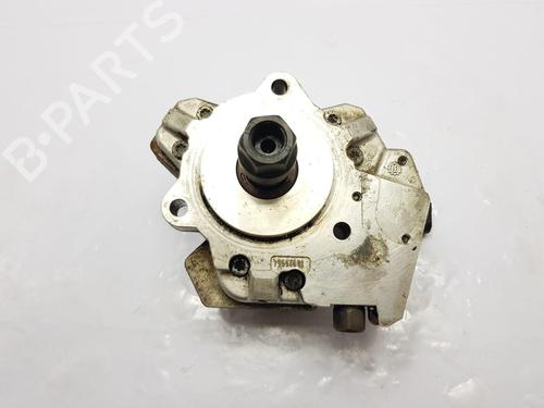Used Fuel pump BMW 5 (E60) 535 d (286 hp) 29900596