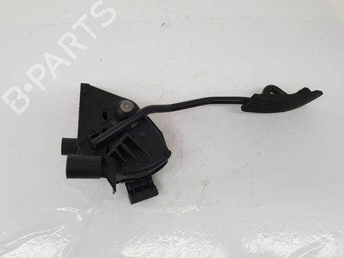 Used Pedal Pedal VAUXHALL CORSA Mk II (C) (X01) 1.0 12V (F08, F68) (60 hp) 33890016 33890016
