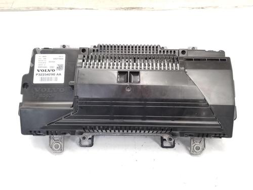 Instrument cluster VOLVO V60 II (225) D4 | BP22665239C47 