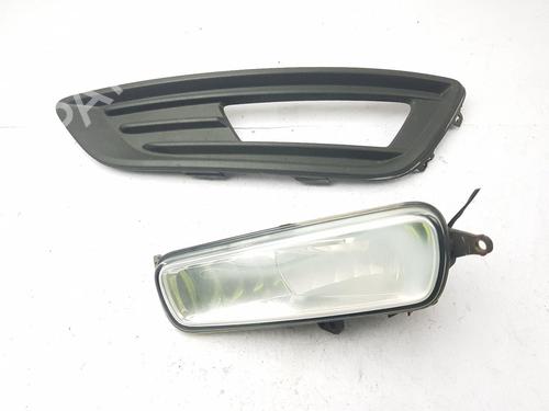 left-front-fog-light-ford-focus-iii-2010-2011-2012-2013-2014-2015-2016-2017-2018-2019-2020-33295943 main image