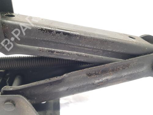 Jack Kit MITSUBISHI OUTLANDER III (GG_W, GF_W, ZJ, ZL, ZK)  | BP30264381C119 