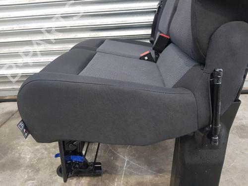 Left front seat OPEL VIVARO C Van (K0) 1.5 | BP31282662C15 - Image 15