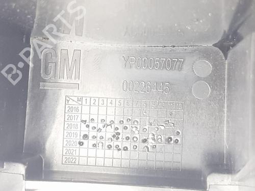 Armrest / Center console OPEL GRANDLAND / GRANDLAND X (A18, P1UO) 1.5 Turbo D (75) | BP22657802I20 