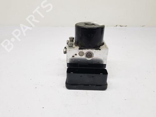 ABS pump VOLVO V40 Hatchback (525) T3 | BP30264457M43