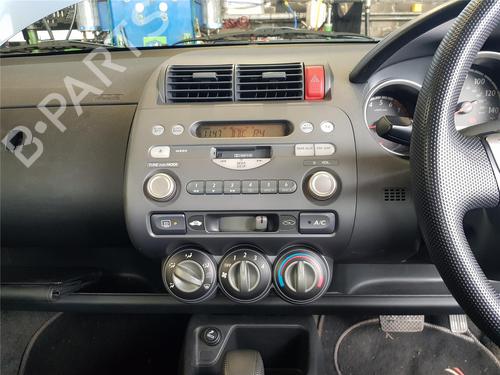 Brugte HONDA JAZZ II (GD_, GE3, GE2) 1.3 iDSi (GD1) 4769370