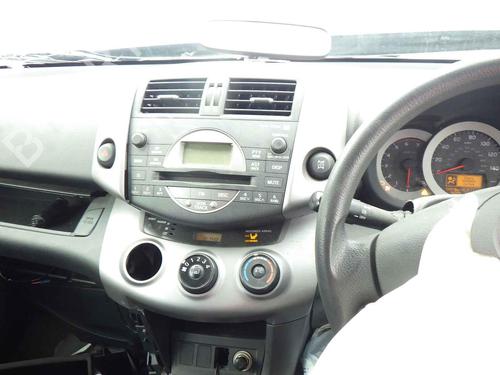 Radio TOYOTA RAV 4 III (_A3_) 2.2 D 4WD (ALA30_, ALA30R) | BP29230022E6 