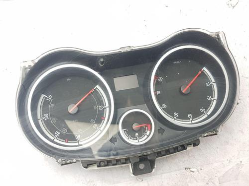 Used Instrument cluster Instrument cluster VAUXHALL CORSA Mk III (D) (S07) 1.2 i 16V (L08) (86 hp) 33709388 33709388