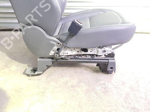 Right front seat FORD KUGA I 2.0 TDCi | BP28684152C16