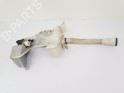 Used Windscreen washer tank Windscreen washer tank PEUGEOT 308 SW I (4E_, 4H_) 1.6 HDi (109 hp) 35795586 35795586