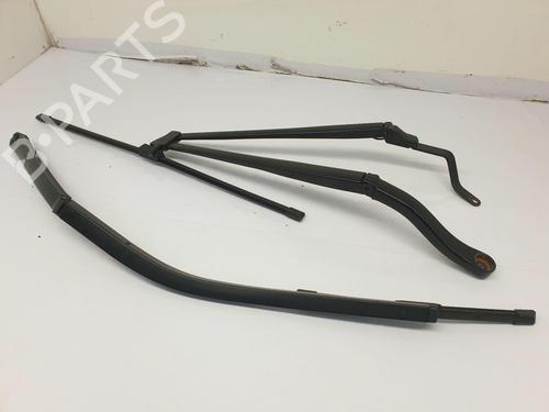 Vindspejlsviskerarm Vindspejlsviskerarm MCLAREN 570GT 3.8 (570 hp) 22709878 22709878