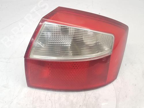 Used Right taillight Right taillight AUDI A4 B6 (8E2) 1.9 TDI (130 hp) 40221517 40221517