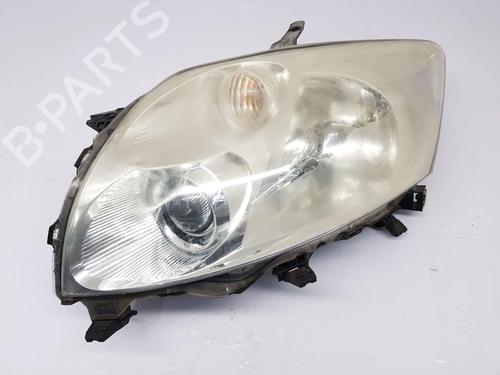 Lyskaster venstre TOYOTA AURIS (_E15_) 2.0 D-4D (ADE150_, ADE150R) (126 hp) 29641752