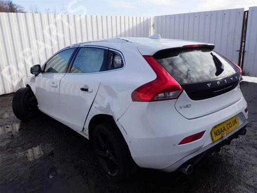 Radio VOLVO V40 Hatchback (525) D2 | BP22675782E6 