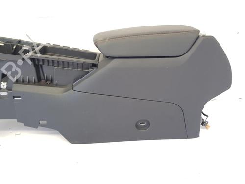 Middle console CUPRA FORMENTOR (KM7, KMP)  | BP29575702I22 