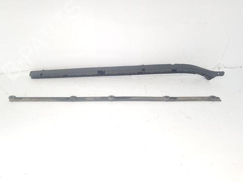 Sideskirt rechts Sideskirt rechts 39563190 39563190