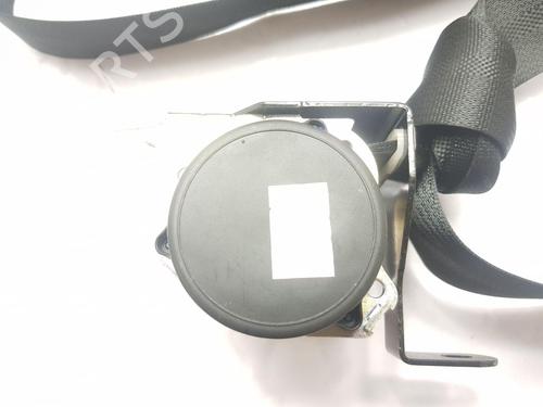 Rear center seatbelt TOYOTA HILUX VIII Pickup (_N1_) 2.4 D 4WD (GUN125_, GUN125R) | BP29467325I27 