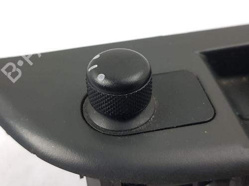 Right front window switch SUZUKI SWIFT III (MZ, EZ) 1.3 (RS413, ZC11S) | BP31691039I26