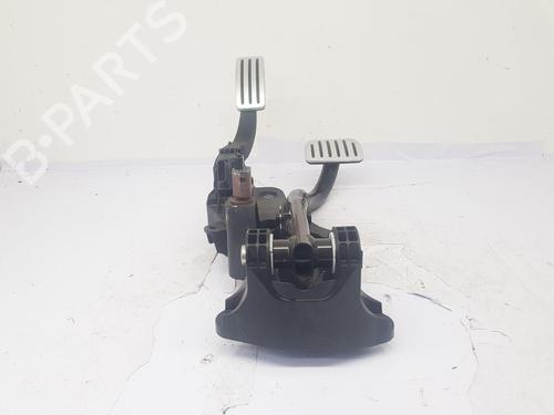 Pedal TESLA MODEL Y (5YJY) EV Performance All-wheel Drive | BP35746023I4 - Image 3