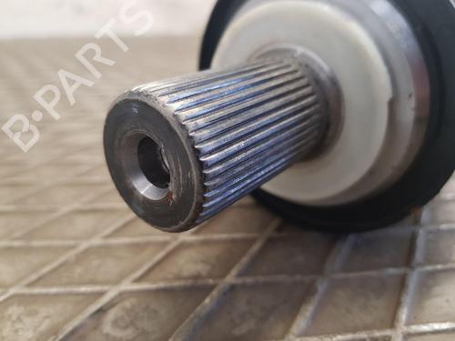 Right front driveshaft VOLVO XC60 II (246) T8 Hybrid AWD | BP29262906M39