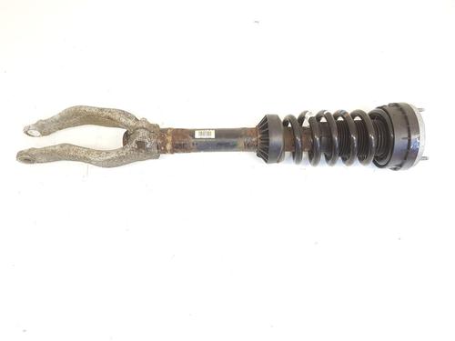 Used Left front shock absorber JAGUAR F-PACE (X761) 3.0 SDV6 AWD (300 hp) 22207651