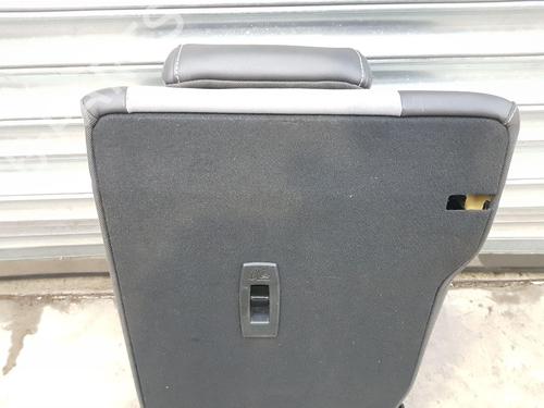 Right front seat FORD FOCUS III 2.0 ST | BP22663044C16 
