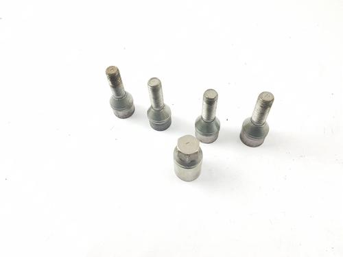 BP30840044O1 main image